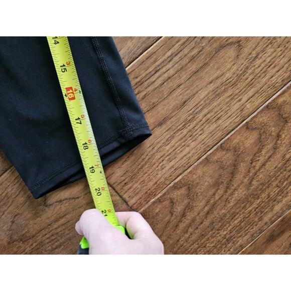 Gap Fit Studio Sky High Cropped Legging Women's Size L NWT Moisture Wicking - Picture 6 of 6